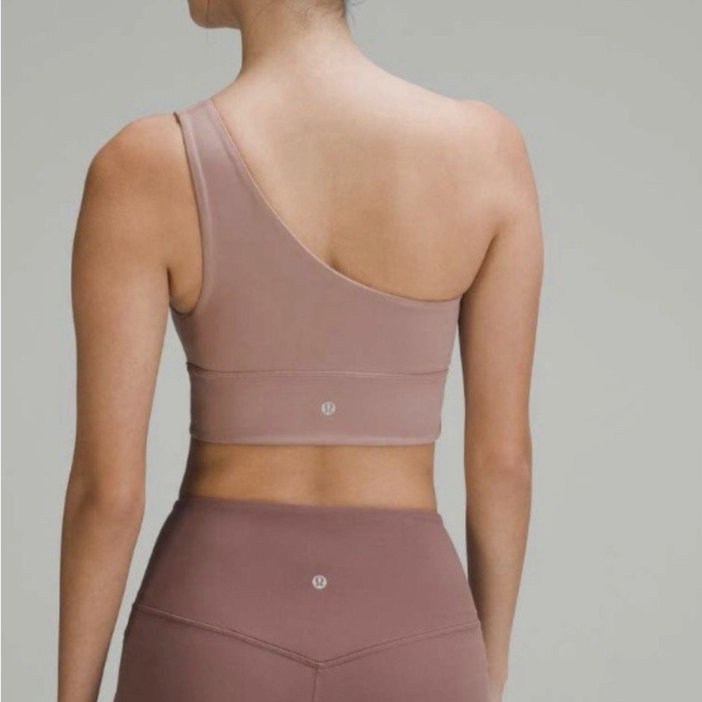 Lululemon Asymmetrical Align Bra
